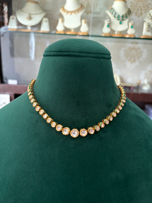 AR(323)Single line Kundan necklace