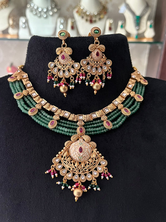 Antique gold Necklace