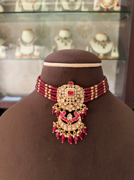 GT(738)Iravati Jadau choker set