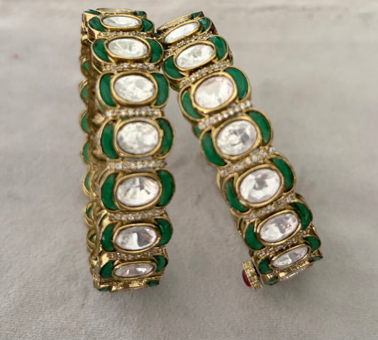 SH(900)Nur openable antique bangles