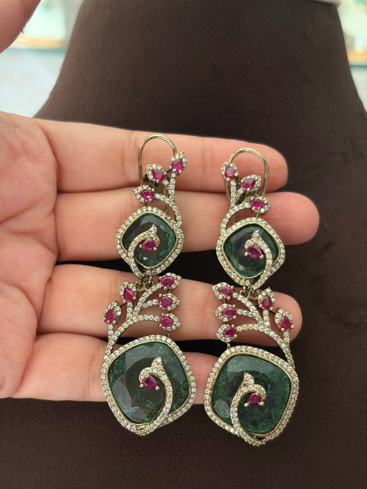 CH(1922)Emilia designer necklace set