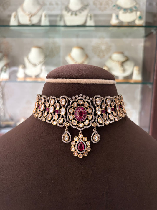 SL(1130)Yamini antique choker set