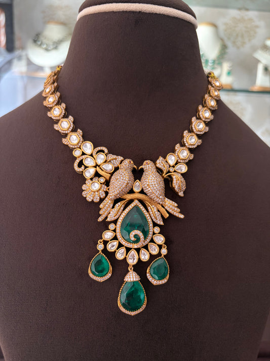 CH(1447)Celeste Polki bird necklace set