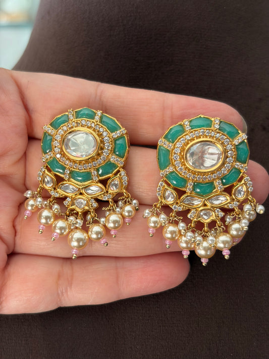 NP(1353)Maheka pastel shade antique gold layering choker