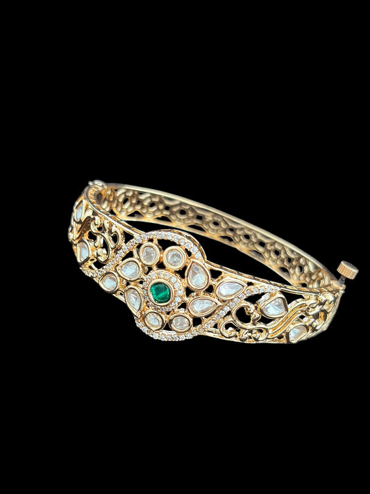 Open setting Polki bracelet