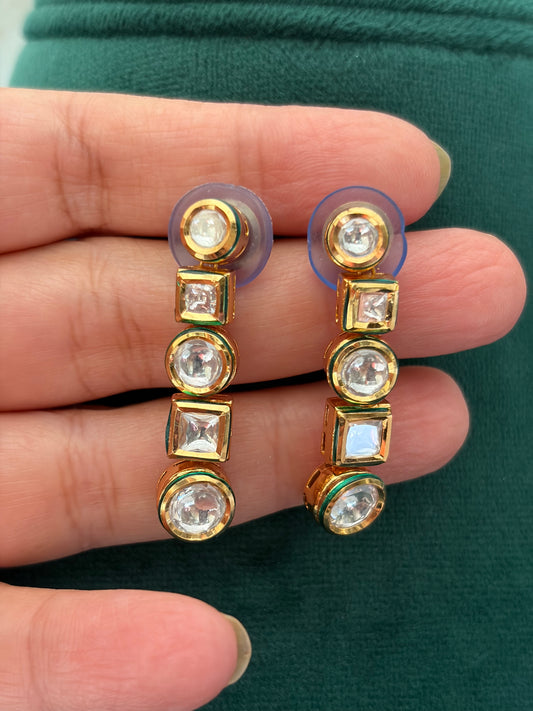 AR(420)Single line Kundan necklace
