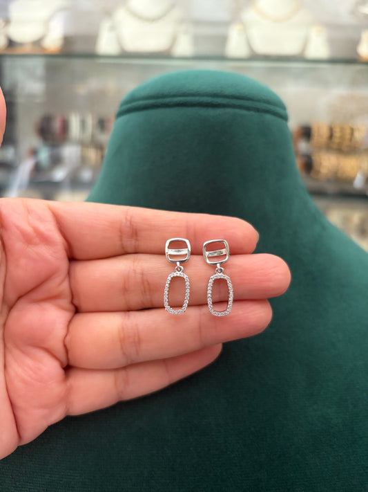 Minimal AD necklace