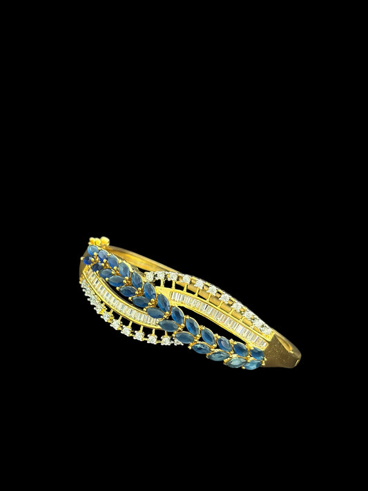 Blue stone openable AD bracelet