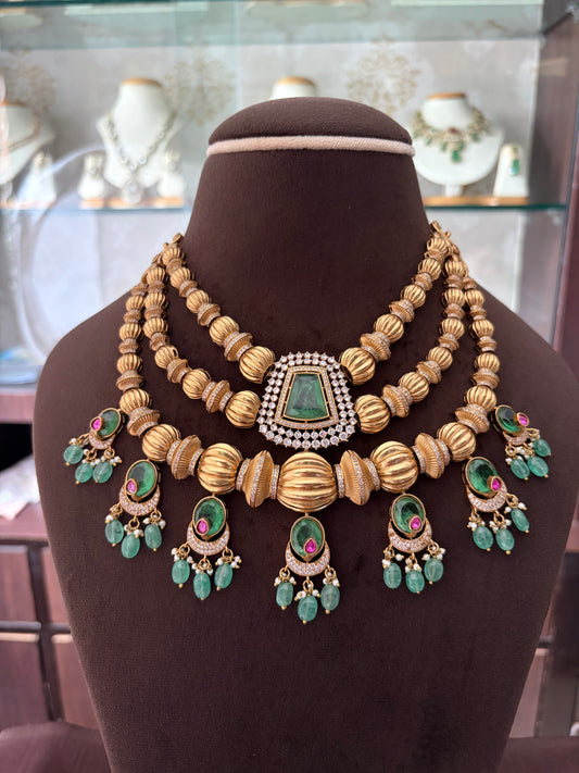 CH(1210) Mishima triple layer necklace