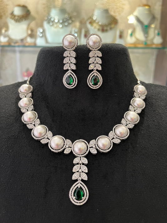 CZ Pearl Collar with Green Drop Set