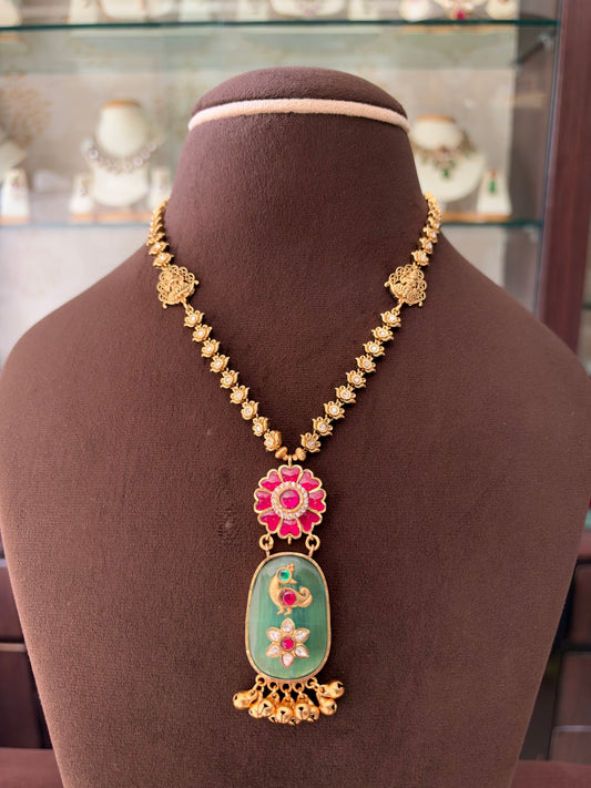 GT(538)Vani gold look pendant set with monalisa stone