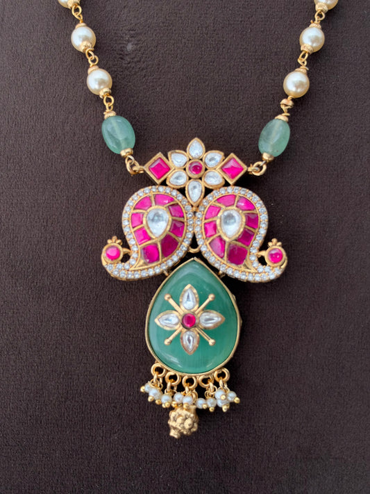 GT(684)Niva takkar work pendant set