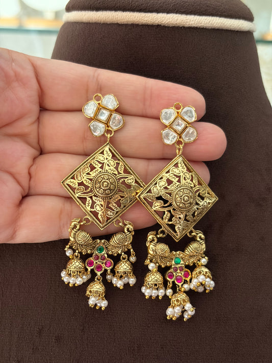 MF(964)Avni gold plated moissanite necklace