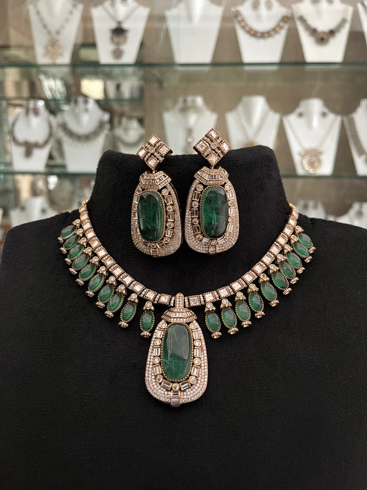 Polki emerald Necklace