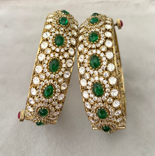 SN(1167)Keladi antique openable bangle