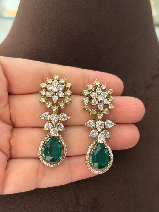 CH(541)Emilia antique necklace set