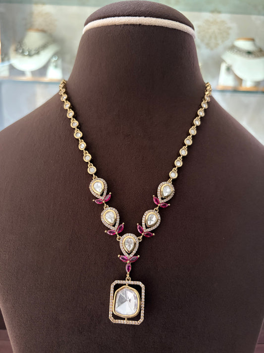AV(558)Enara antique Polki necklace