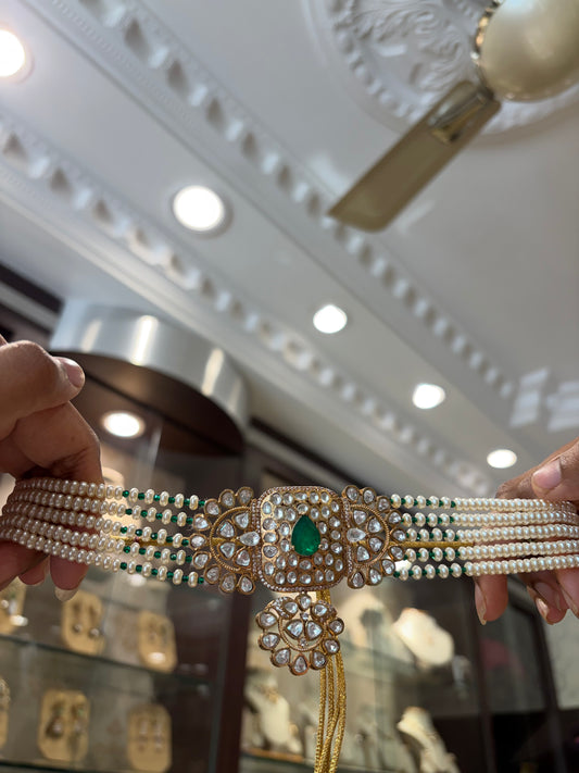 Antique gold finish emerald choker