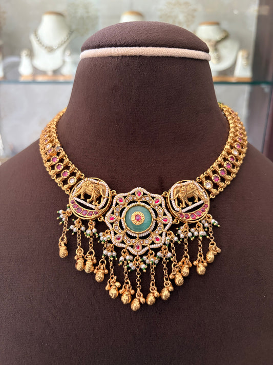 SL(670)Sitara elephant gold look necklace