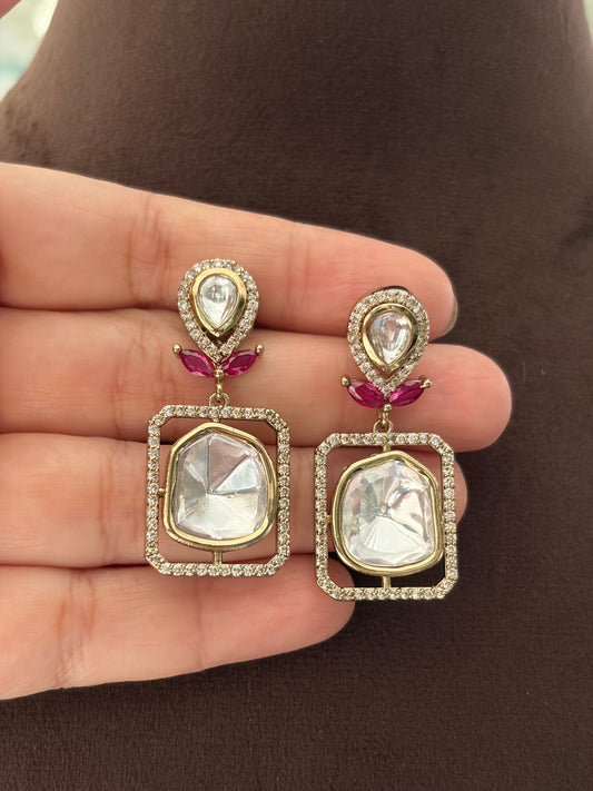 AV(558)Enara antique Polki necklace