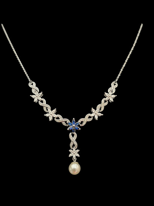 925 Silver Flower Pendant With Pearl Drop