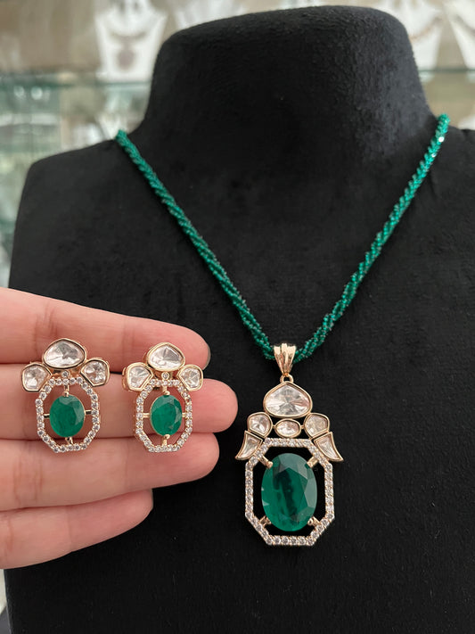 Polki emerald pendant set