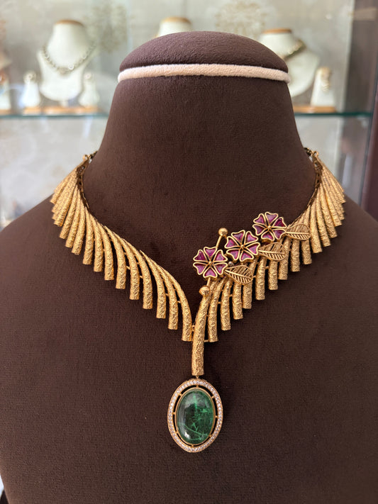 CH(822)Zenobia lazer design necklace set