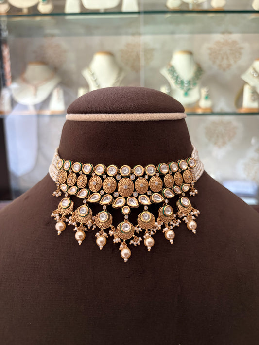 AR(1008)Saanvi Kundan choker