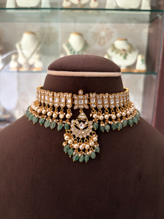 CH(1456)Chandrika Jadau choker set
