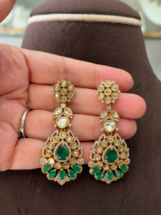 AR(2932)Uma antique gold premium Polki necklace