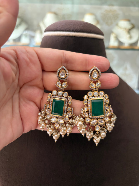 CH(1775)Samaira triple layer Polki necklace set