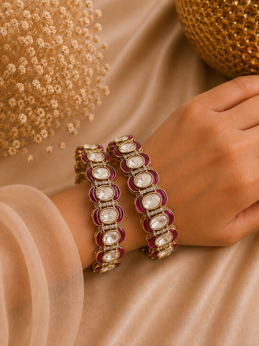 SN(900)Nur antique openable bangle