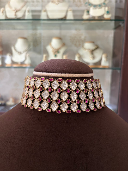 AV(957)Stella antique choker set