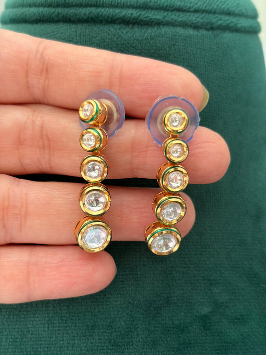 AR(323)Single line Kundan necklace