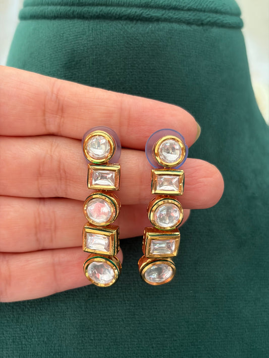 AR(458)Single line Kundan necklace