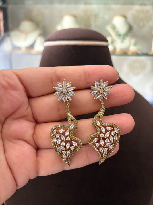 MS(215)Eleanor antique earrings