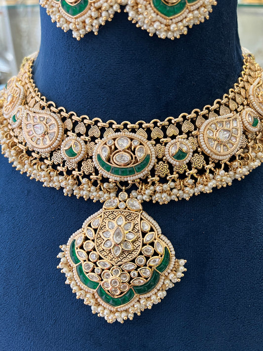 Polki with Green Takkar Collar Set